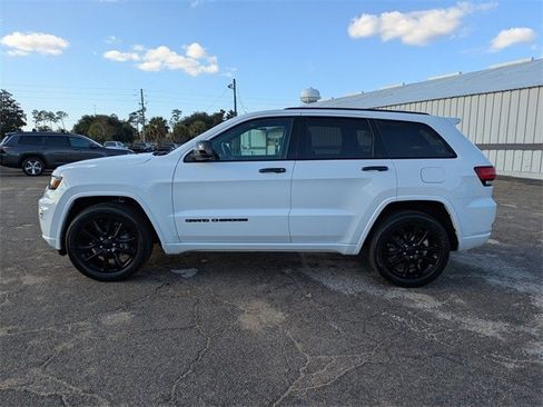 Used 2020 Jeep Grand Cherokee Altitude image 7