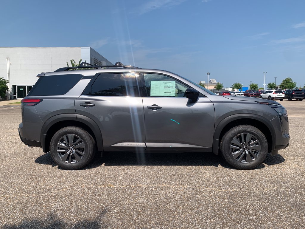 New 2026 Nissan Pathfinder SV w/ Cargo Package FWD image 2