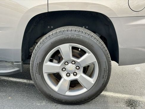 Used 2018 Chevrolet Tahoe LT image 30