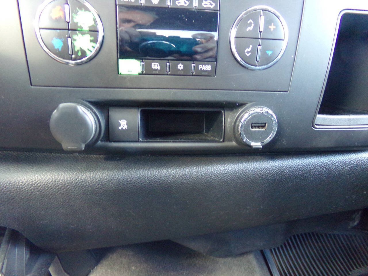 Used 2010 Chevrolet Silverado 1500 LT w/ Power Pack Plus RWD image 58