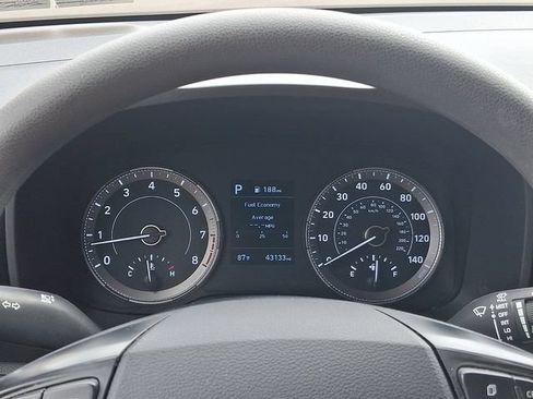 Certified 2022 Hyundai Venue SE FWD image 26
