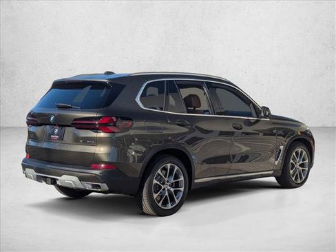 New 2026 BMW X5 xDrive50e w/ Climate Comfort Package image 2