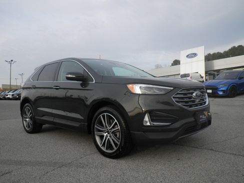 Certified 2024 Ford Edge Titanium w/ Equipment Group 301A image 1