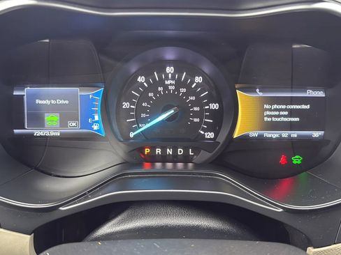 Used 2019 Ford Fusion SE image 16