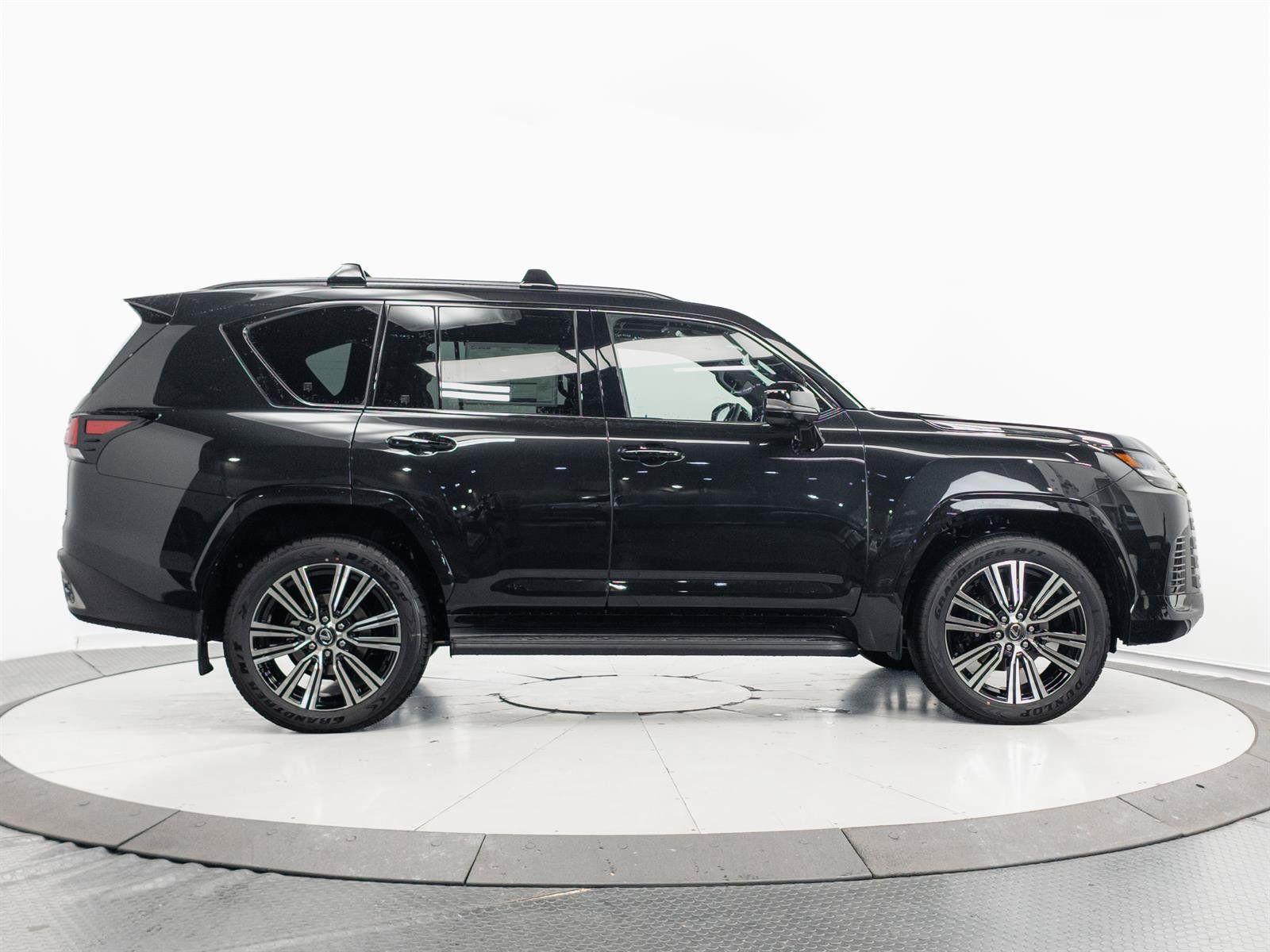New 2026 Lexus LX 600 4WD w/ Luxury Package image 14