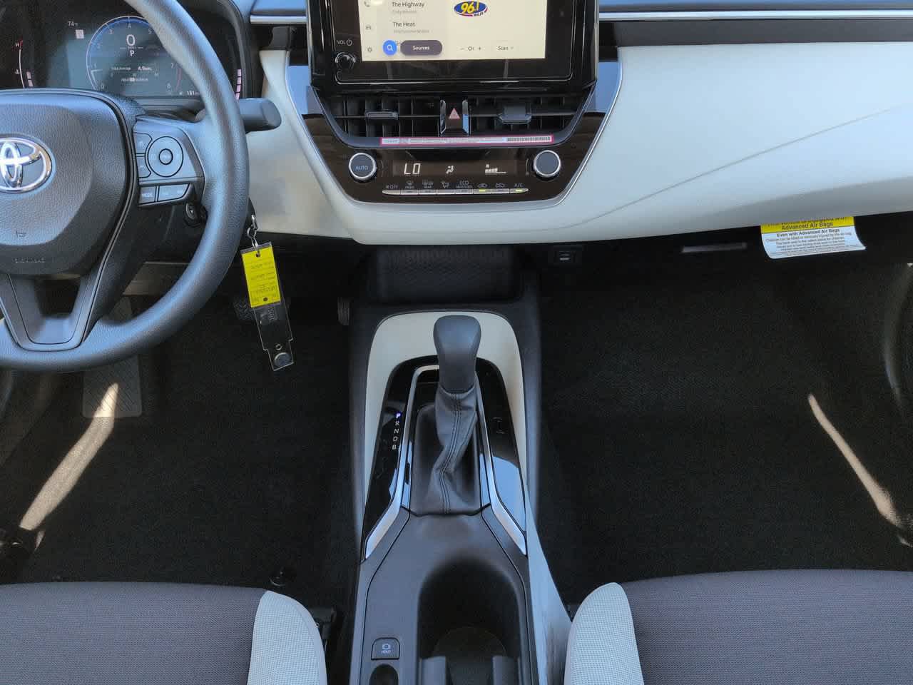 New 2027 Toyota Corolla LE FWD image 18