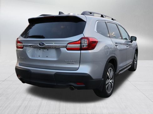 Used 2022 Subaru Ascent Limited w/ Technology Package image 7