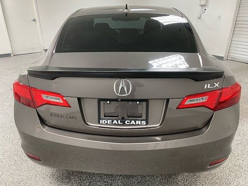 Used 2014 Acura ILX w/ Technology Package image 6