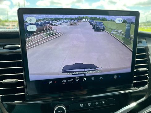 Used 2024 Ford Transit 350 XLT AWD/4WD image 17