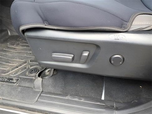 Used 2019 Toyota Tundra SR5 image 12