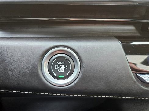 Used 2023 Cadillac Escalade ESV Sport Platinum image 32