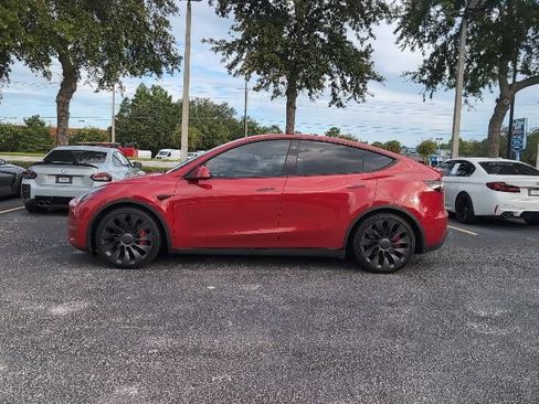 Used 2023 Tesla Model Y Performance AWD/4WD image 3