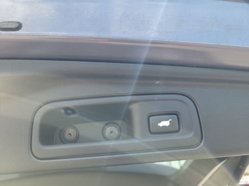 Used 2022 Honda Pilot Special Edition image 12
