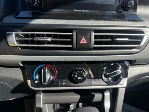 Used 2021 Kia Seltos LX AWD/4WD image 15