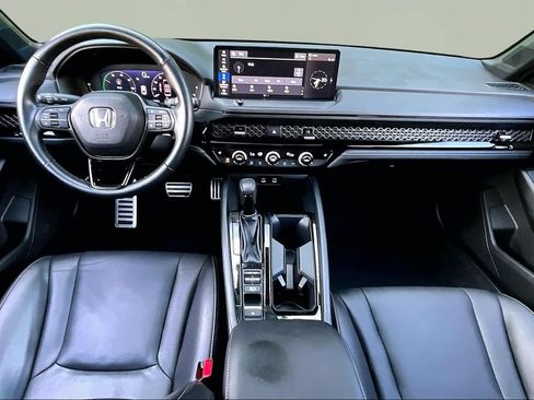 Used 2023 Honda Accord Sport image 8
