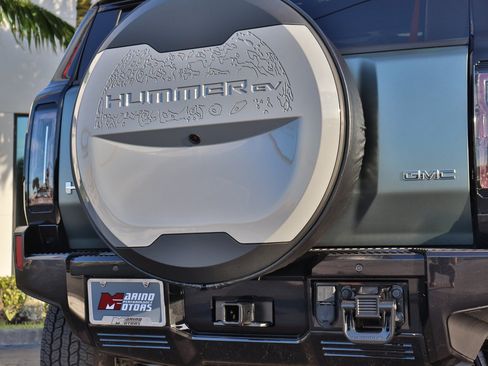 Used 2024 GMC Hummer EV 3X AWD/4WD image 18