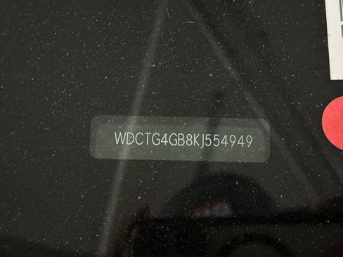 Used 2019 Mercedes-Benz GLA 250 4MATIC w/ Premium Package image 36