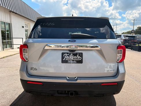 Used 2023 Ford Explorer 4WD w/ Class IV Trailer Tow Package image 7