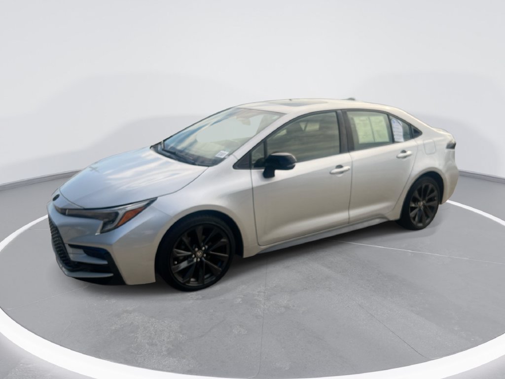 Used 2023 Toyota Corolla XSE FWD image 1