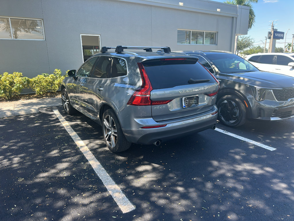 Used 2018 Volvo XC60 T5 Momentum AWD/4WD image 5