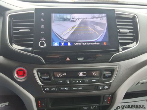 Used 2023 Honda Ridgeline RTL-E image 17