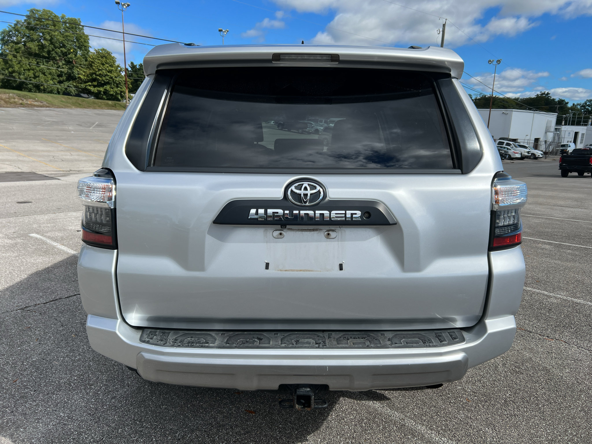 Used 2014 Toyota 4Runner Trail Premium AWD/4WD image 4