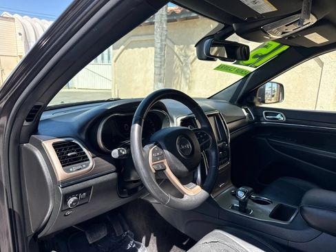 Used 2015 Jeep Grand Cherokee Limited w/ Luxury Group II RWD image 20
