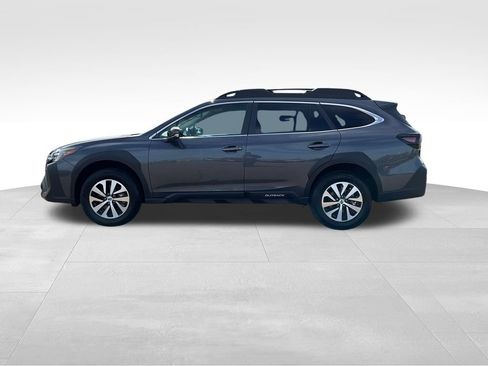 Used 2025 Subaru Outback Premium w/ Popular Package #1A AWD/4WD image 31