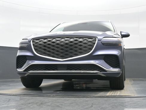 New 2026 Genesis GV70 2.5T Select image 12