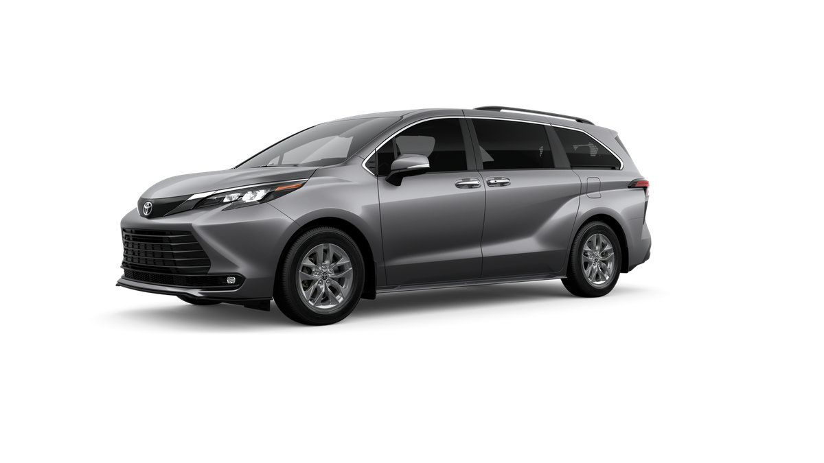 New 2026 Toyota Sienna XLE FWD image 2