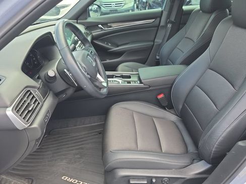 Used 2022 Honda Accord Sport image 11