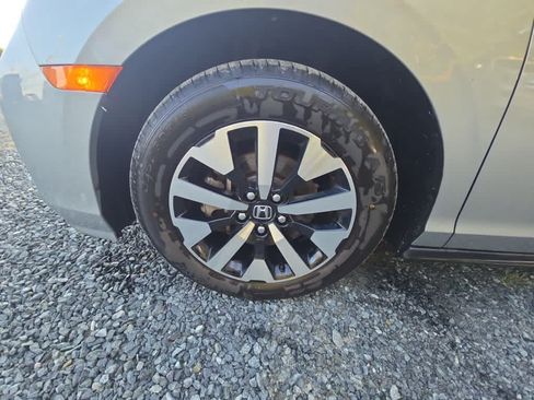 Used 2025 Honda Odyssey EX-L image 2