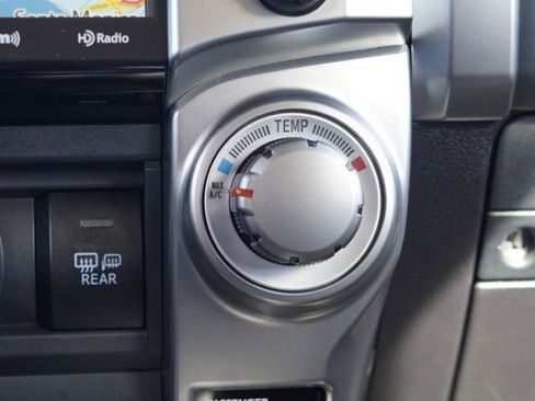 Used 2023 Toyota 4Runner SR5 Premium image 38