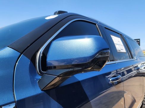 New 2025 GMC Yukon XL Elevation image 11