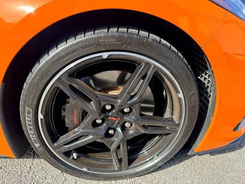 Used 2024 Chevrolet Corvette Stingray Preferred Conv w/ Z51 Performance Package RWD image 31