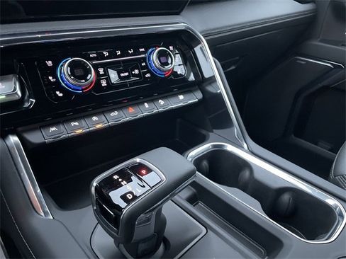 Used 2024 GMC Sierra 1500 Denali w/ Denali Reserve Package image 22