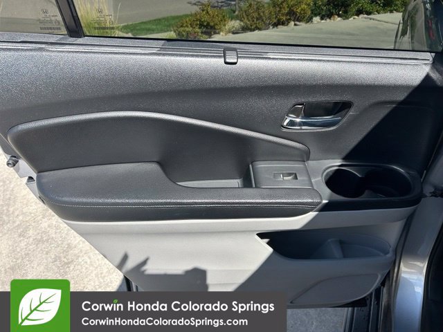 Used 2016 Honda Pilot Touring image 25