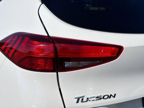 Used 2019 Hyundai Tucson SE image 10