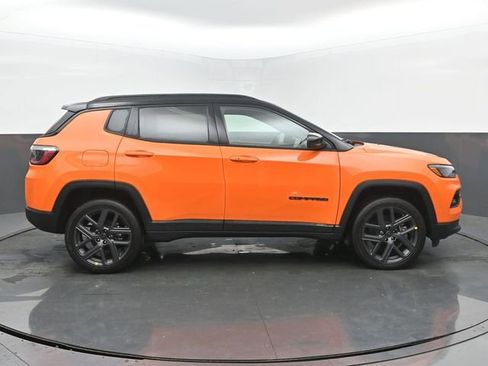 New 2026 Jeep Compass Limited w/ Sun, Sound & Navigation Group AWD/4WD image 6