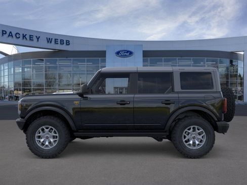 New 2025 Ford Bronco Badlands AWD/4WD image 5