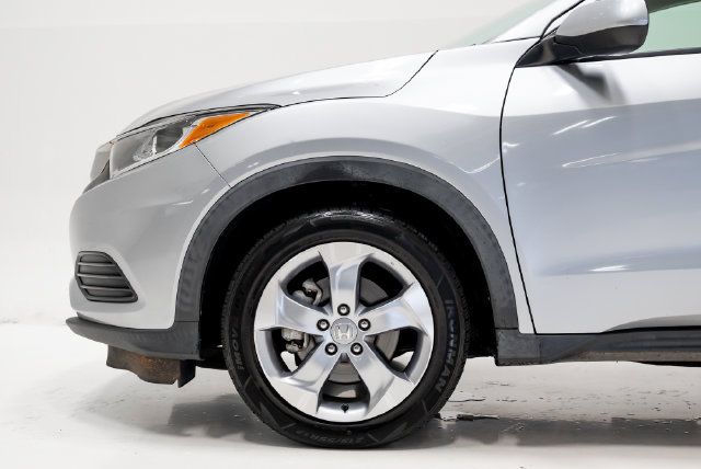 Used 2021 Honda HR-V LX image 27