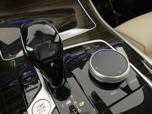 Used 2021 BMW X5 M50i w/ Premium Package image 62