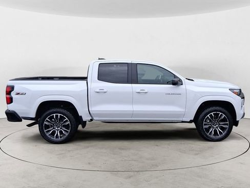 Certified 2025 Chevrolet Colorado Z71 w/ Technology Package image 6