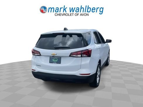 Certified 2024 Chevrolet Equinox LS w/ LS Convenience Package FWD image 7