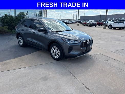 Used 2025 Ford Escape Active FWD image 1