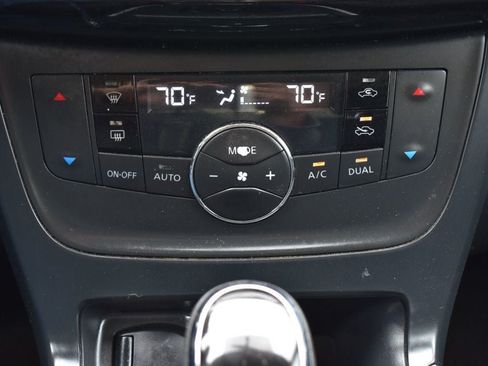 Used 2019 Nissan Sentra SV FWD image 27