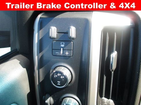 Used 2015 GMC Sierra 3500 Denali w/ Duramax Plus Package image 24