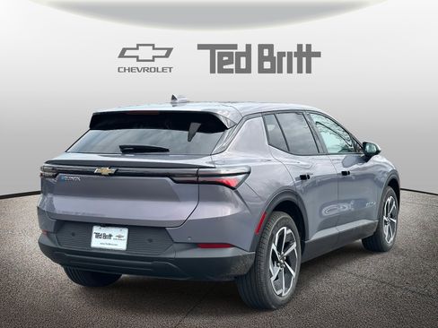 New 2026 Chevrolet Equinox EV LT image 4