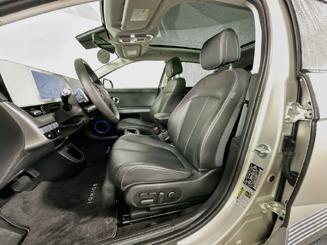 Used 2023 Hyundai Ioniq 5 Limited w/ Cargo Package AWD/4WD image 4