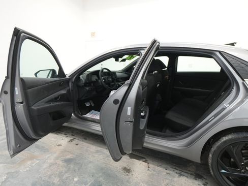 New 2026 Hyundai Elantra SEL Sport Premium w/ Cargo Package FWD image 20